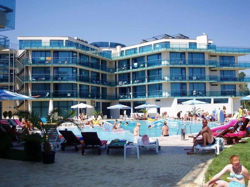 סאני ביץ' Riviera Blue Hotel מראה חיצוני תמונה